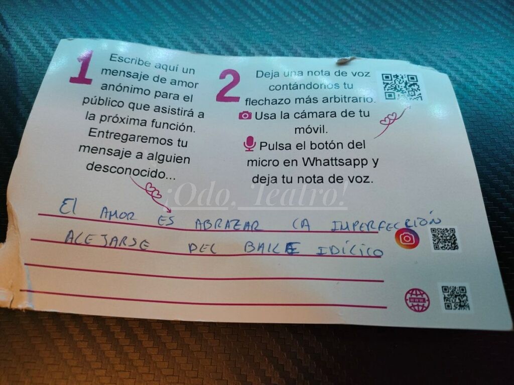 Liebe mensaje postal antiguo espectador